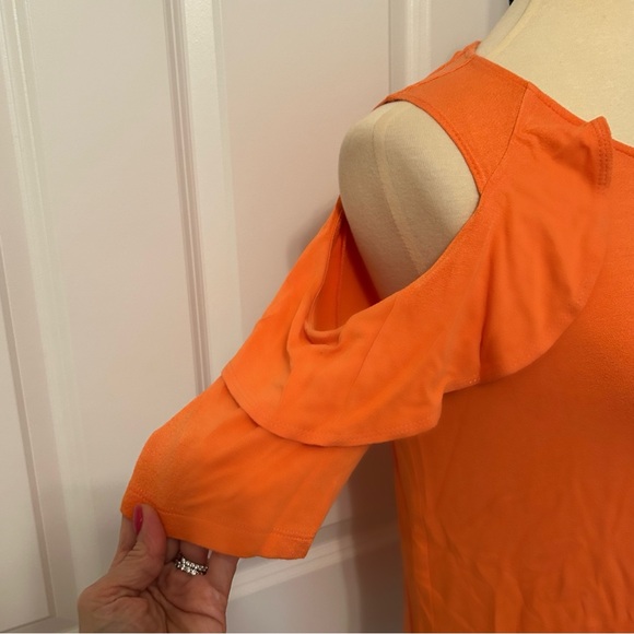 Ellen Tracy Mango Cold Shoulder Ruffle Tee - Picture 2 of 3